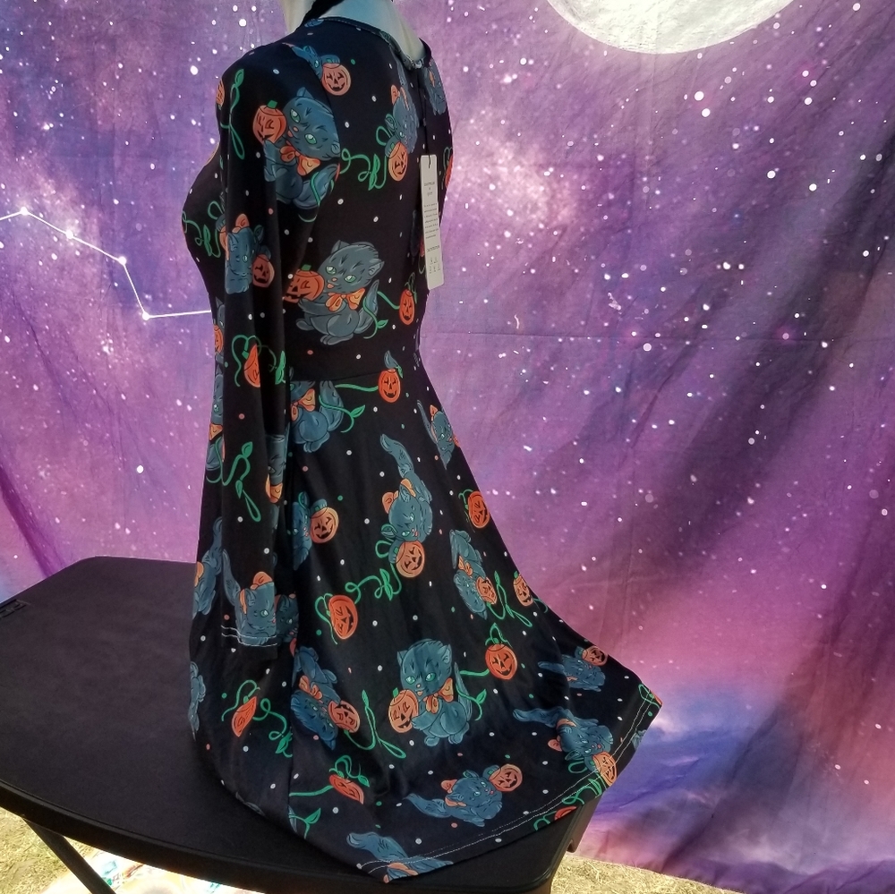LUOUSE DRESS - Picture 3 of 10